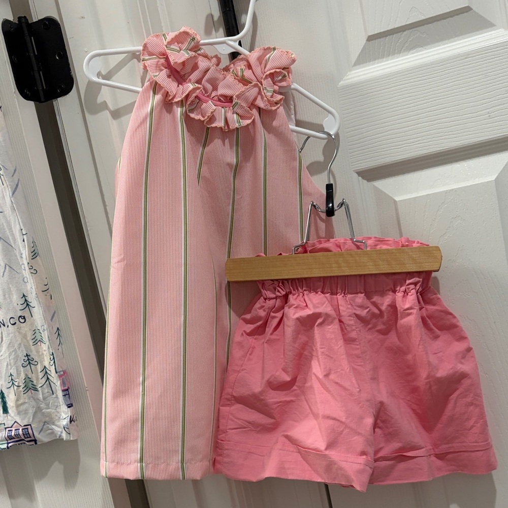 Oaks Apparel short set